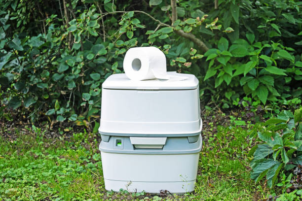 Portable Toilet Options We Offer in Farmingdale, NJ