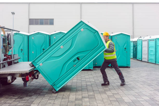 Best High-end porta potty rental  in Farmingdale, NJ